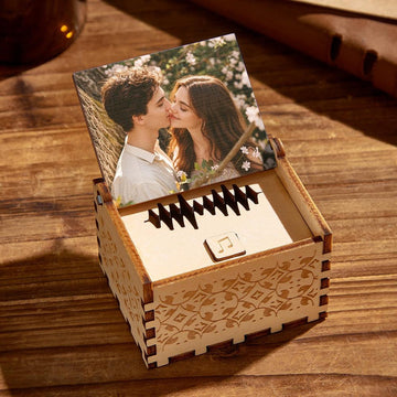 Personalized Wooden Music Box: Custom Song, Photo, and Name