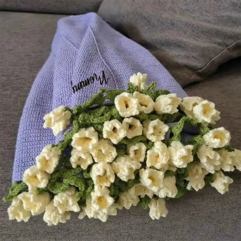Hand-woven Rose Blanket Gift for Valentine's Day Gift