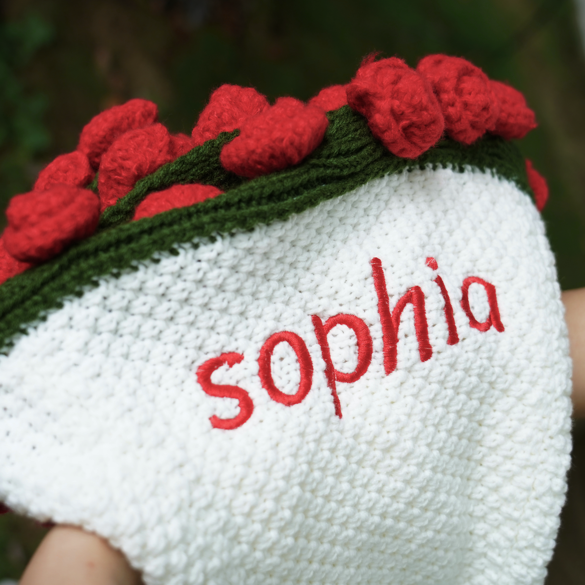 Hand-woven Rose Blanket Gift for Valentine's Day Gift