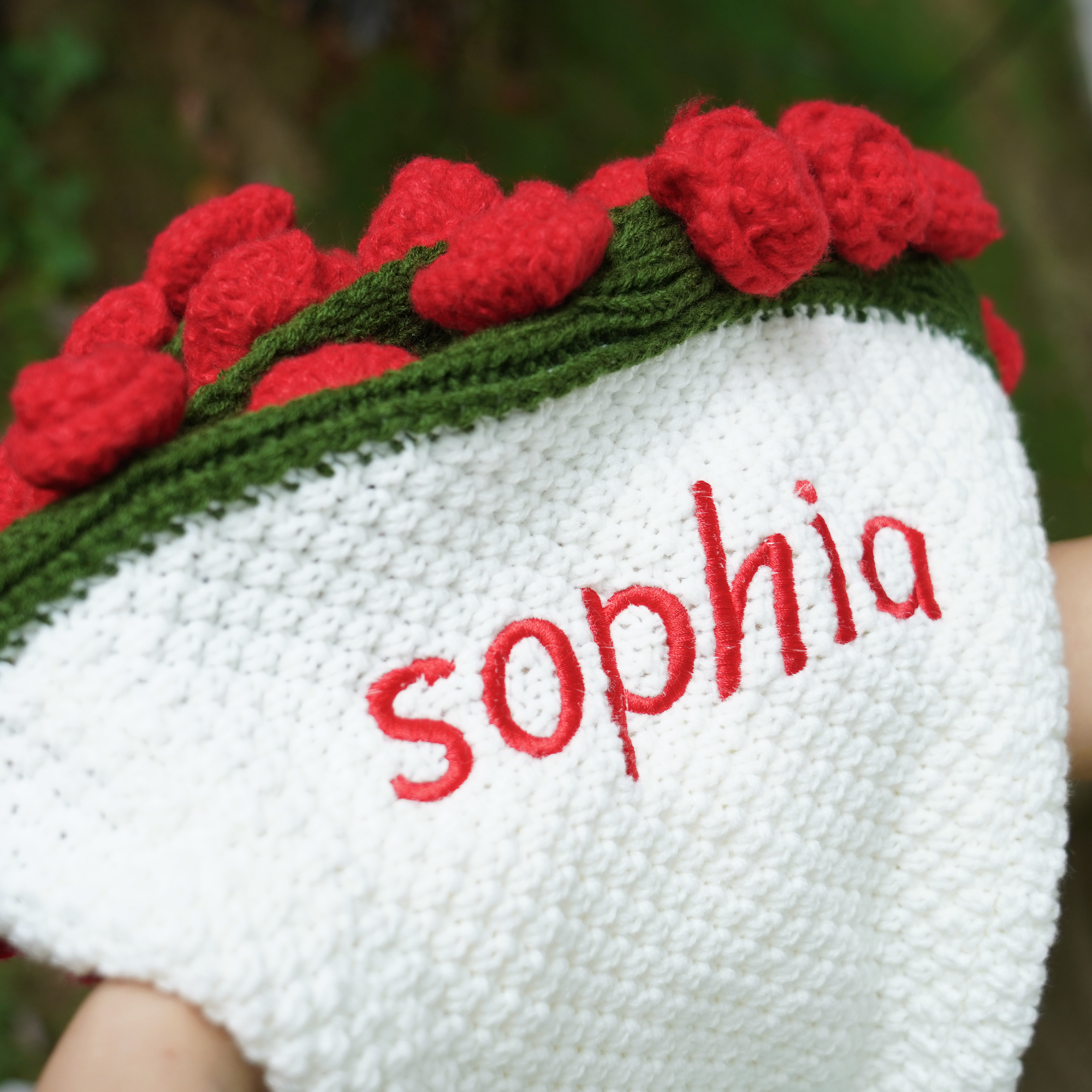 Hand-woven Rose Blanket Gift for Valentine's Day Gift