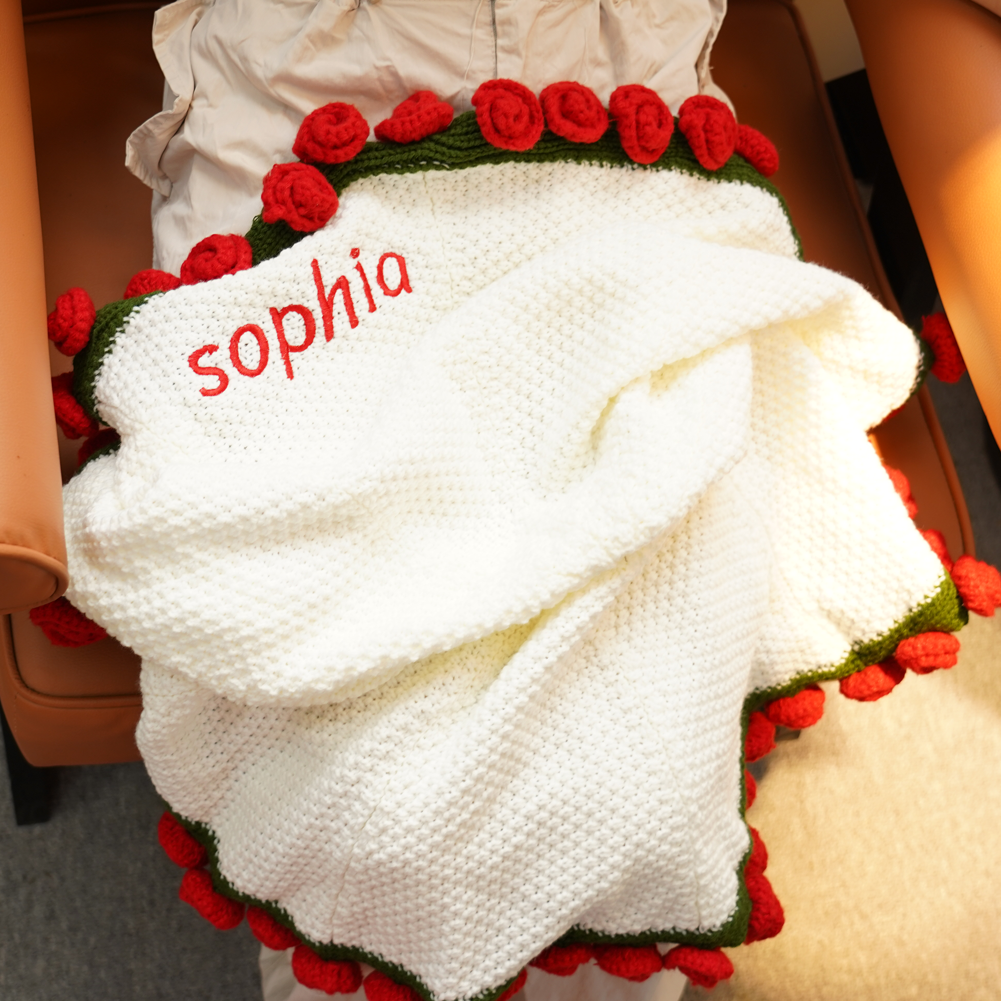 Hand-woven Rose Blanket Gift for Valentine's Day Gift